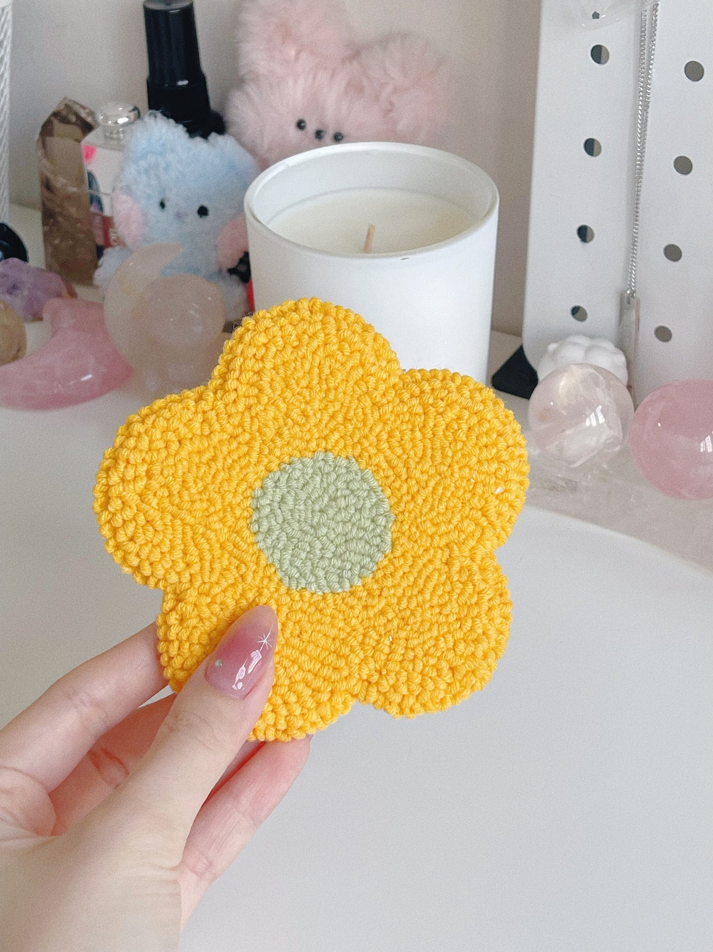 classic flower mug rug ⊹