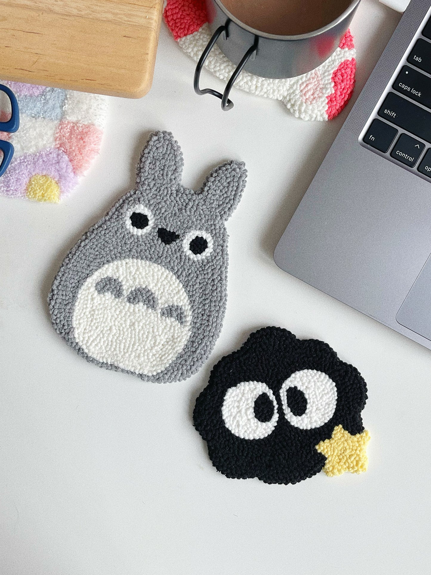totoro | susuwatari mug rug ⊹