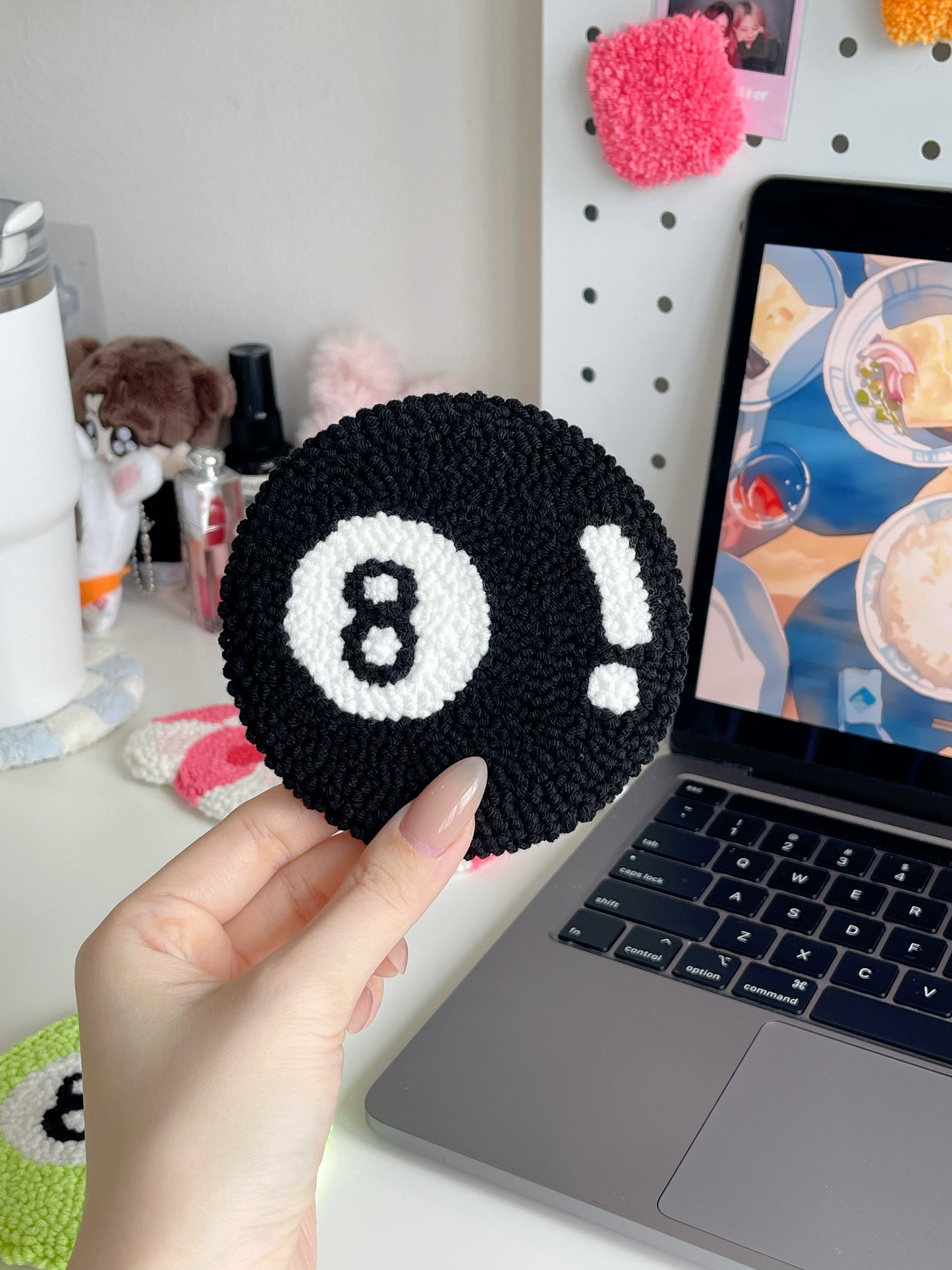 8-ball mug rug ⊹