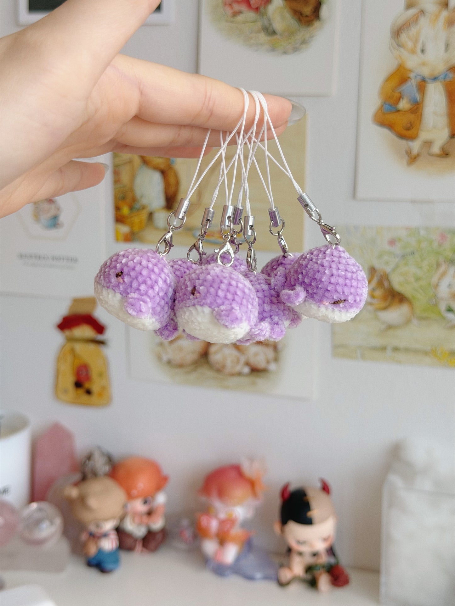 mini bora whale charms ⋆˙⟡