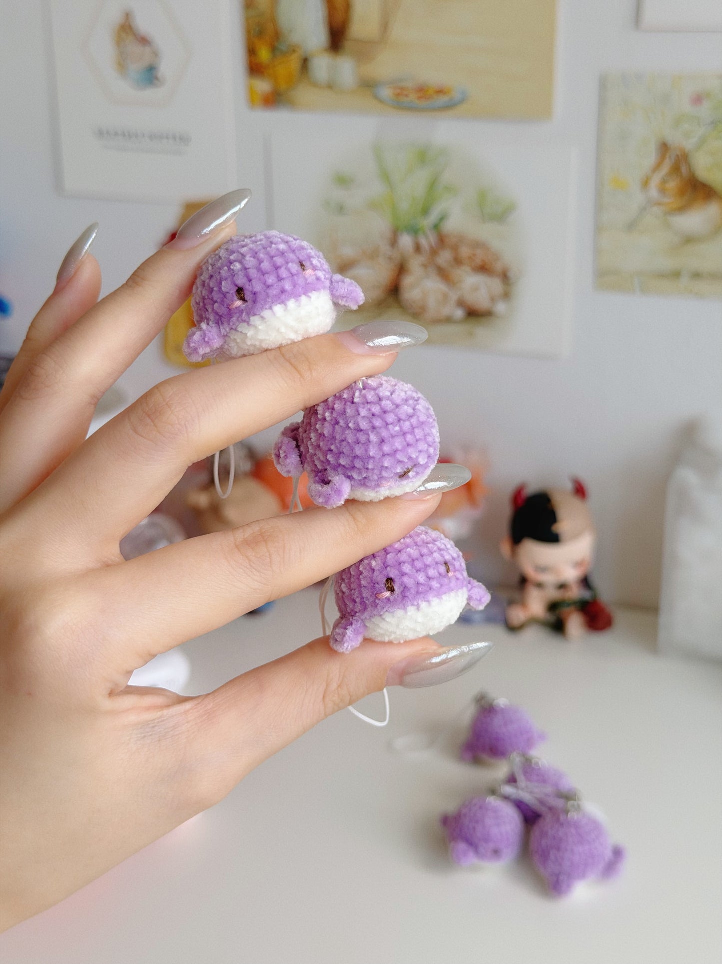 mini bora whale charms ⋆˙⟡