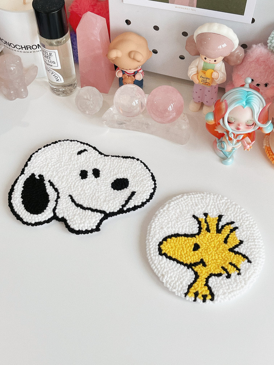 woodstock mug rug ⊹